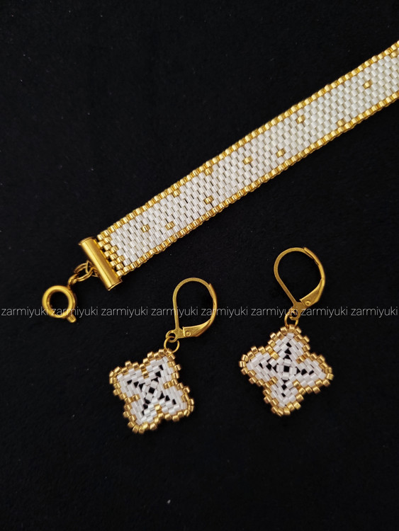 ست بافته شده با منجوق میوکی