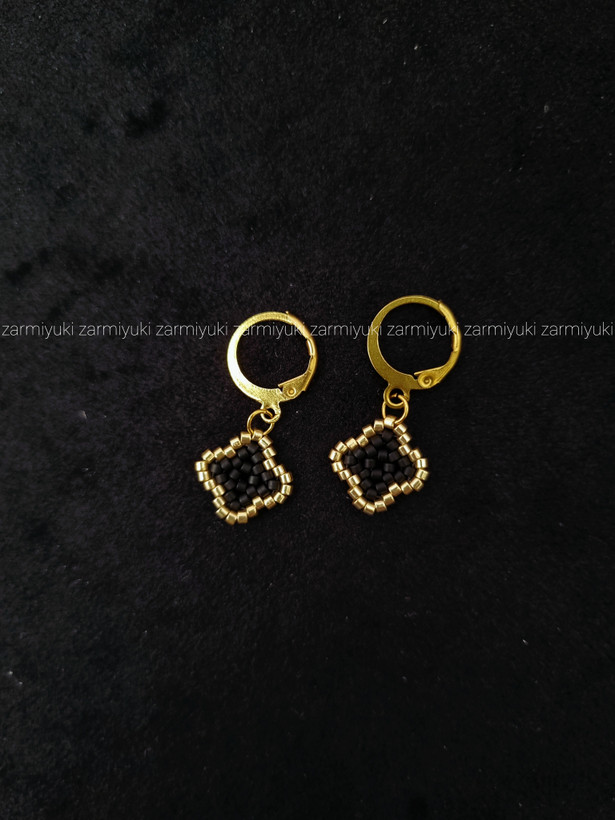 گوشواره دستساز با منجوق دلیکا میوکی ژاپن طرح ونکلیف سایز S