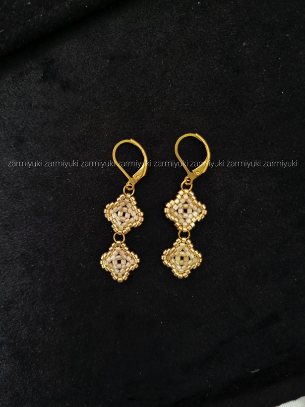 گوشواره دستساز با منجوق دلیکا میوکی ژاپن طرح ونکلیف سایز s